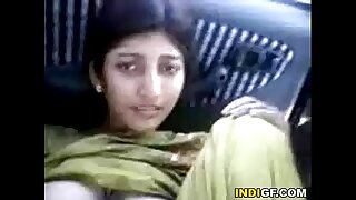 Indian Girl Shows Her Hairy Pussy Be expeditious for A Free Ride